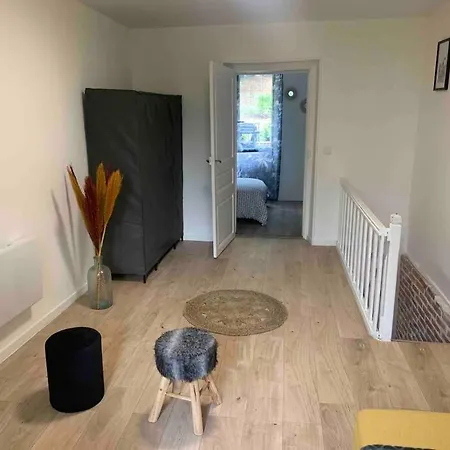 Charmante Maison En Duplex Mitoyenne Cransac