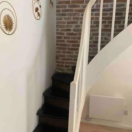 Charmante Maison En Duplex Mitoyenne *